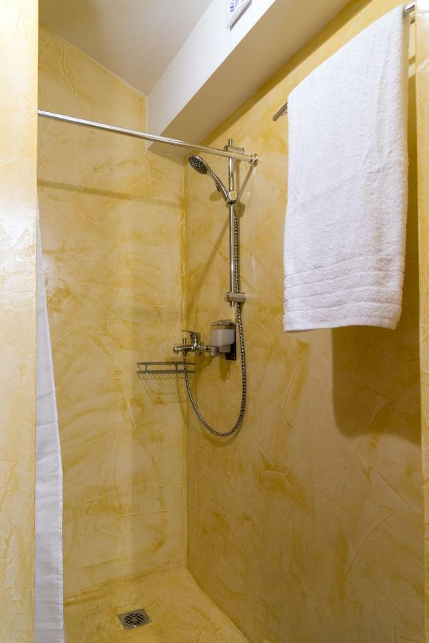 Chroma Lodge Pikermi Luaran gambar